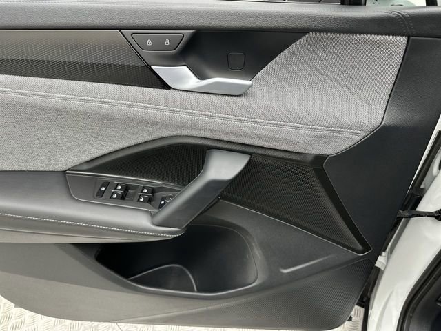Certified 2025 Volkswagen Tiguan S AWD/4WD image 13