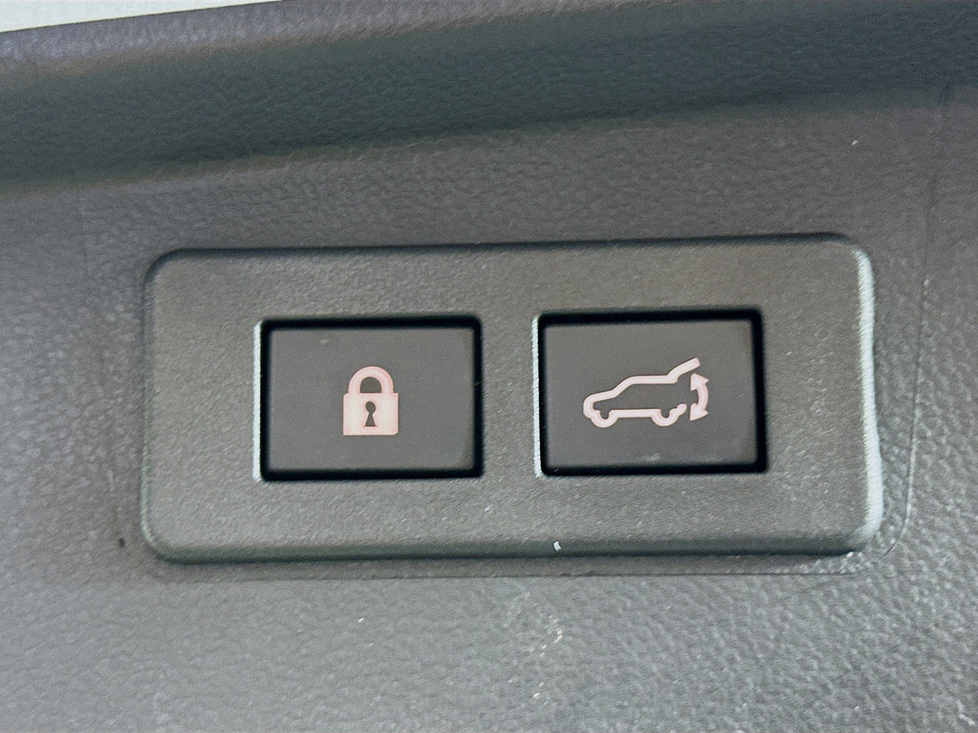 Used 2025 Subaru Outback Limited AWD/4WD image 31