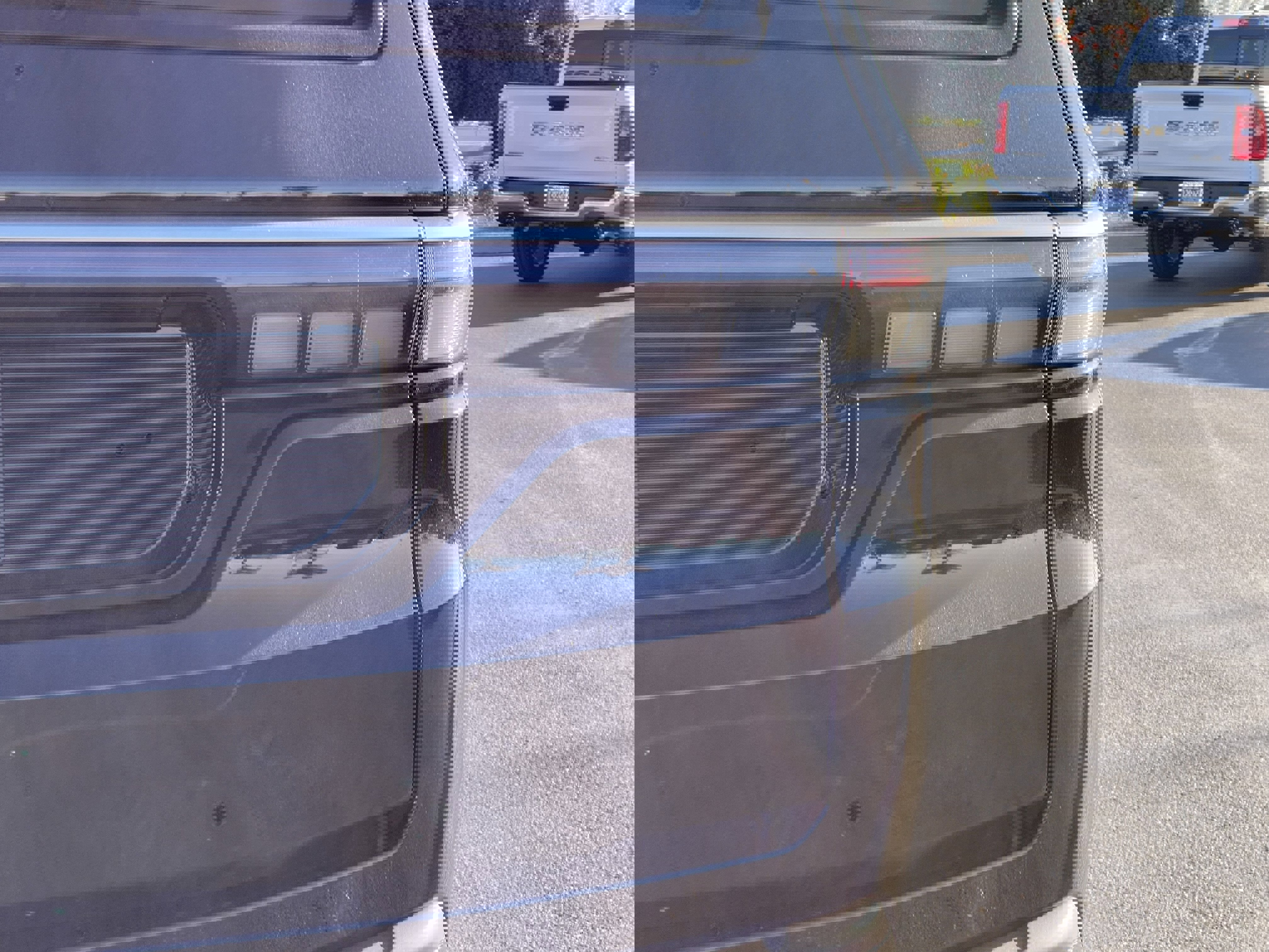 New 2026 Jeep Grand Wagoneer L 4WD w/ HD Trailer Tow Package image 13