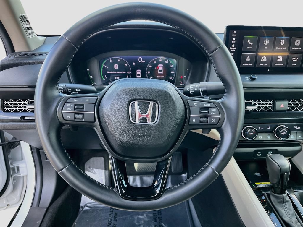 Used 2025 Honda Accord EX-L image 10
