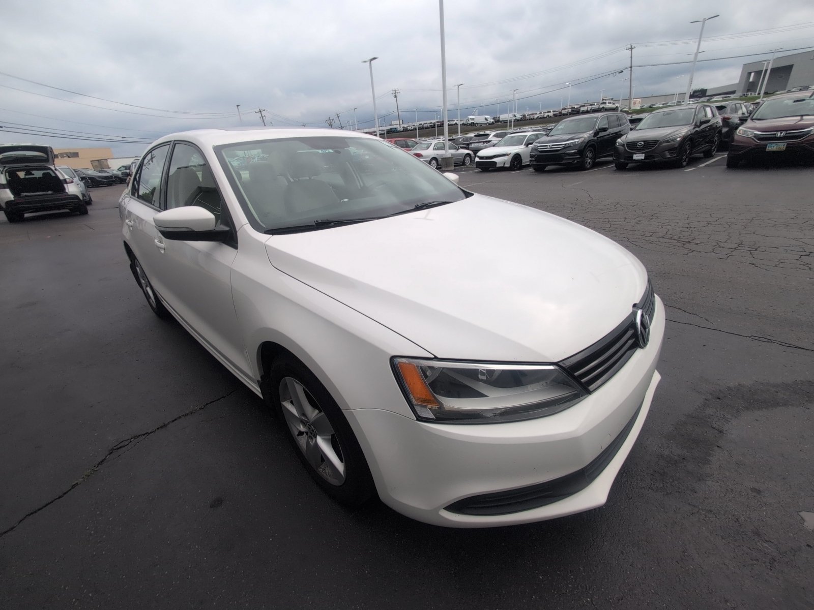 Used 2012 Volkswagen Jetta TDI FWD image 17
