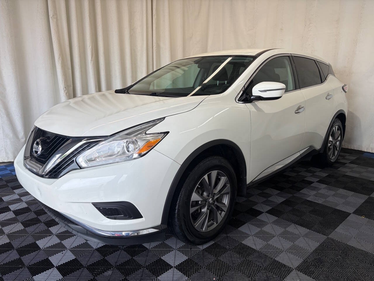 Used 2017 Nissan Murano S w/ Navigation Package AWD/4WD image 2