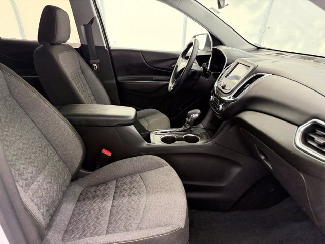 Used 2024 Chevrolet Equinox LT FWD image 21