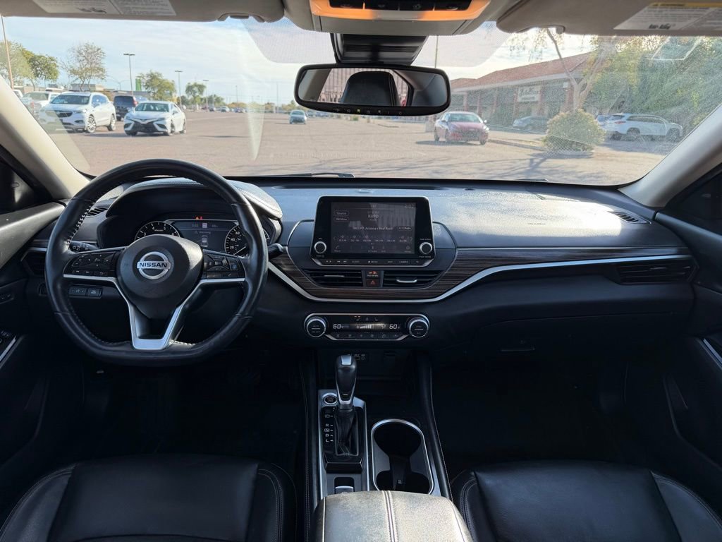 Used 2020 Nissan Altima 2.0 Platinum image 28