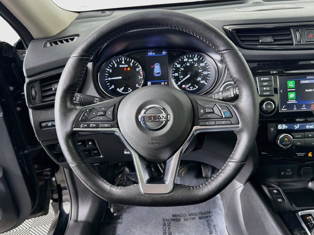 Used 2019 Nissan Rogue SV w/ Sun & Sound Touring Package AWD/4WD image 11