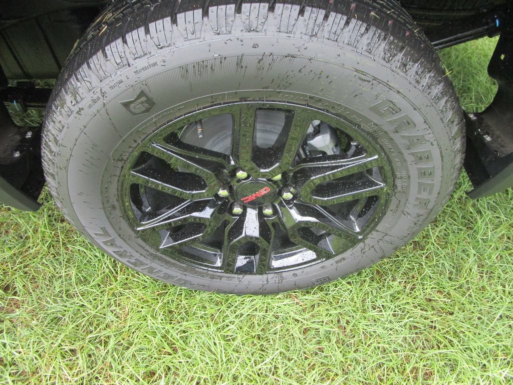 New 2026 GMC Sierra 1500 Pro w/ Graphite Edition RWD image 10
