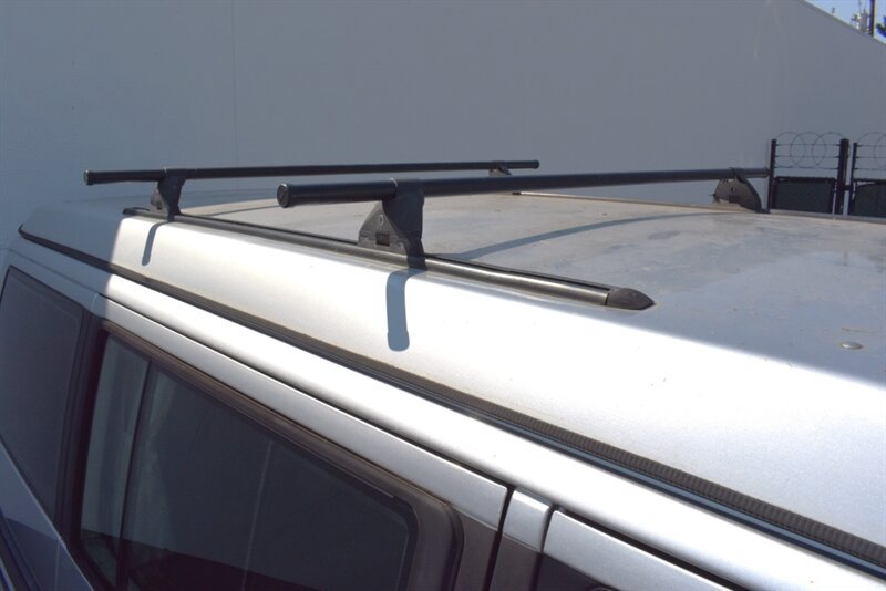 Used 2002 Volkswagen Eurovan MV FWD image 25