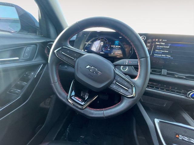 Used 2025 Chevrolet Equinox RS FWD image 12