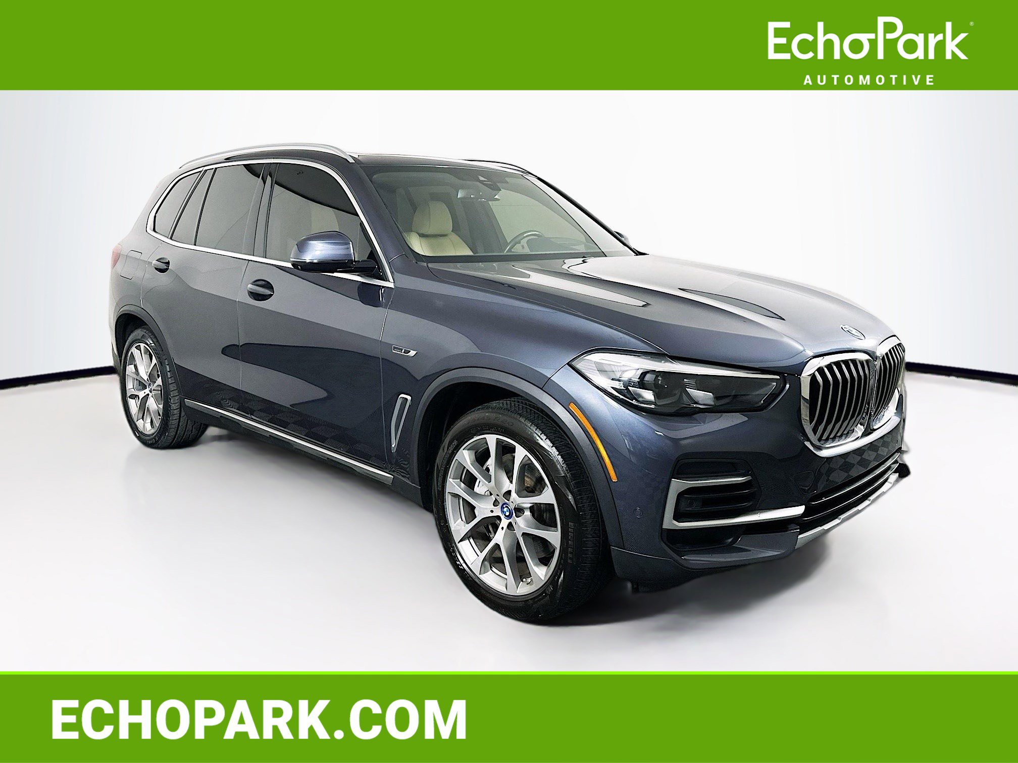 Used 2022 BMW X5 xDrive45e w/ Premium Package AWD/4WD image 1