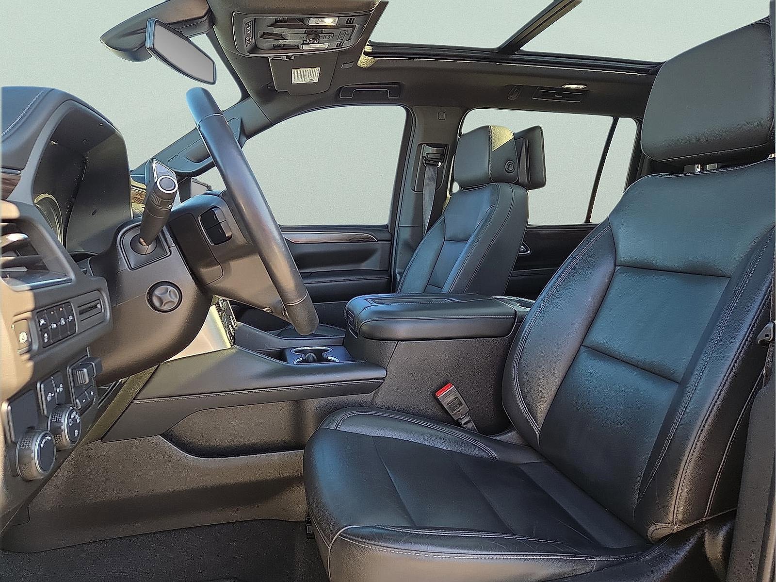 Used 2021 Chevrolet Suburban LT w/ LT Signature Package image 15