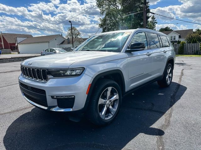 Used 2021 Jeep Grand Cherokee L Limited w/ Trailer Tow Group (B) AWD/4WD image 3