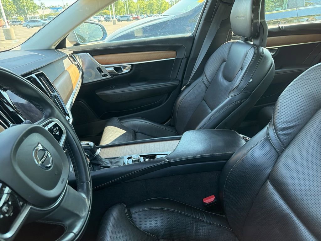 Used 2017 Volvo S90 T6 Inscription w/ Vision Package AWD/4WD image 13