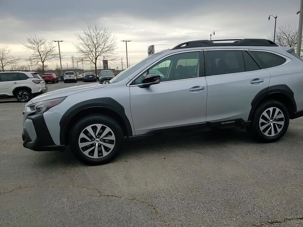 Certified 2024 Subaru Outback Premium image 12