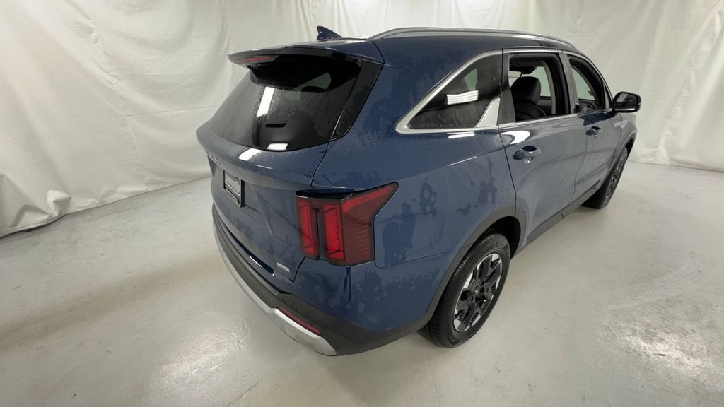 New 2026 Kia Sorento S AWD/4WD image 3
