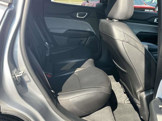 Used 2023 Jeep Compass Latitude AWD/4WD image 21