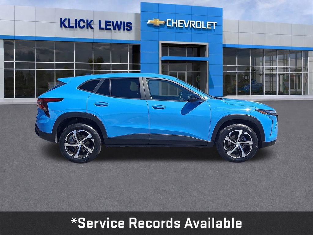 Used 2024 Chevrolet Trax RS FWD image 9