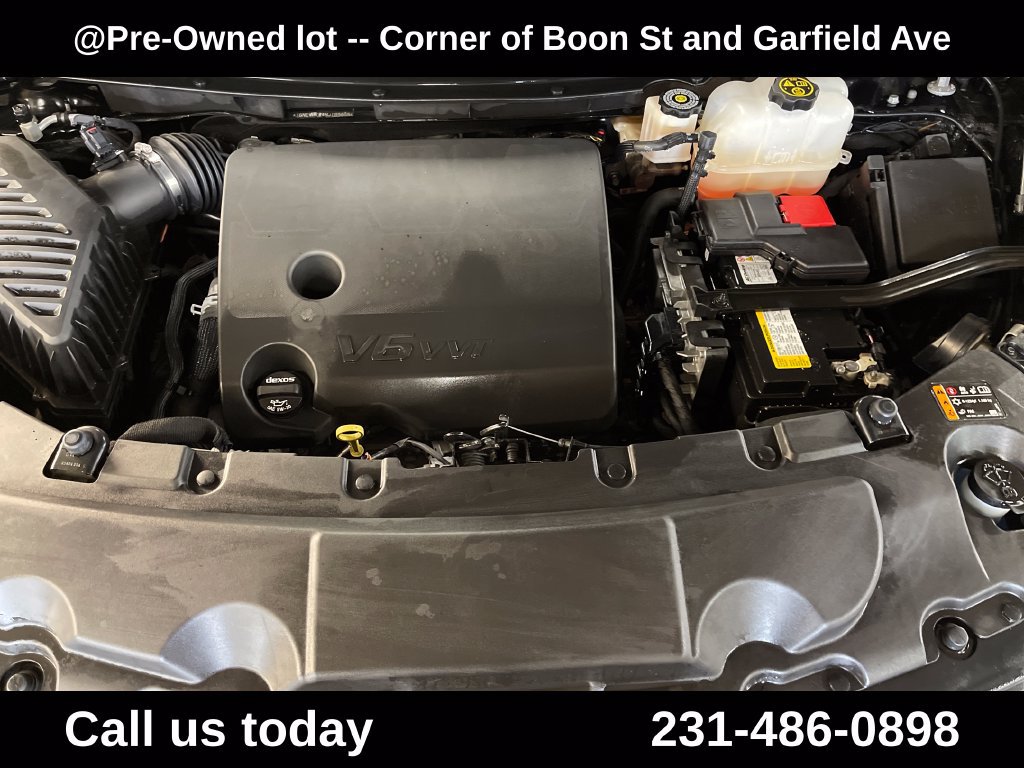 Used 2022 Chevrolet Traverse LT w/ LPO, Floor Liner Package AWD/4WD image 10
