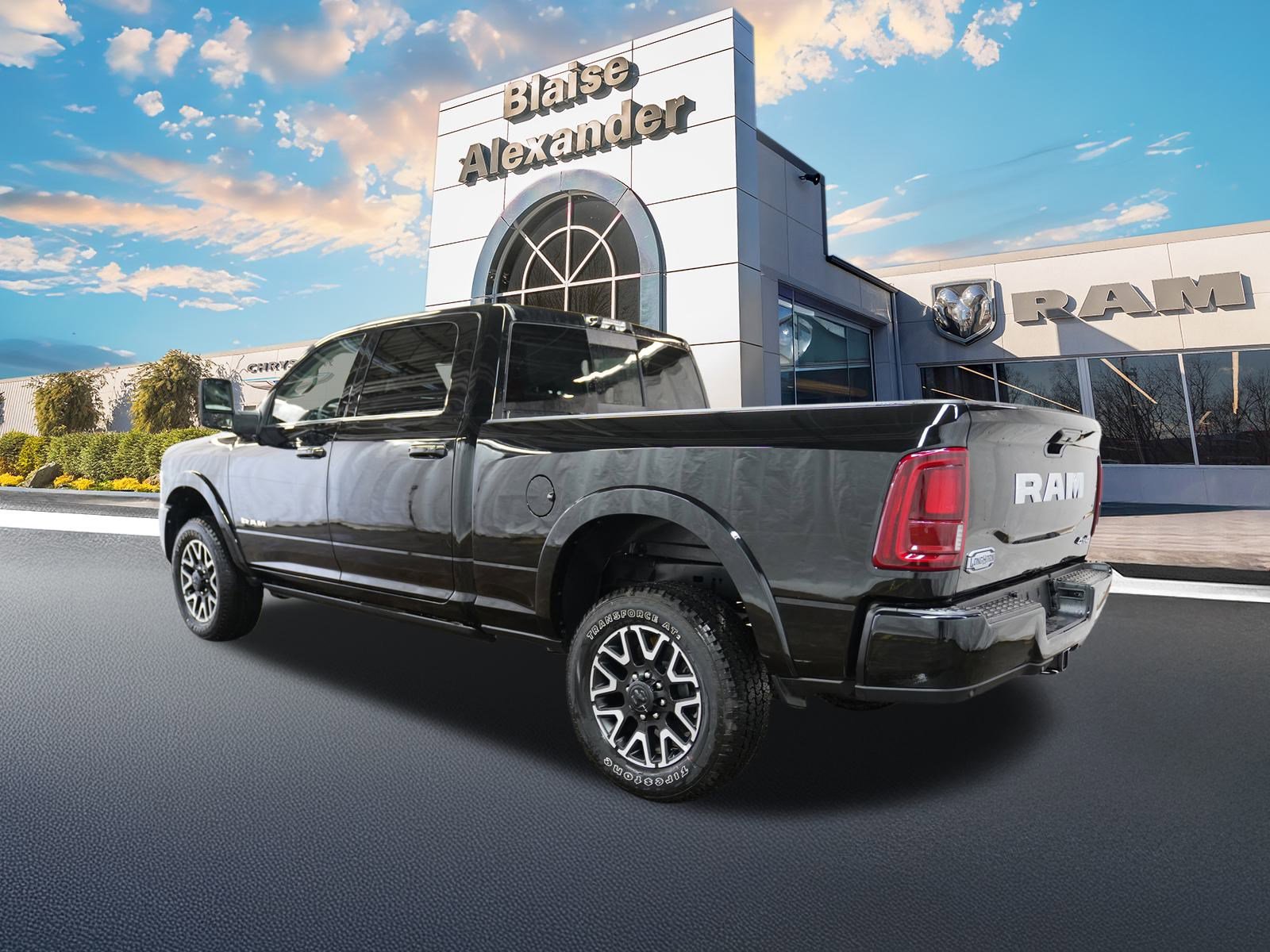 New 2025 RAM 2500 Limited image 10