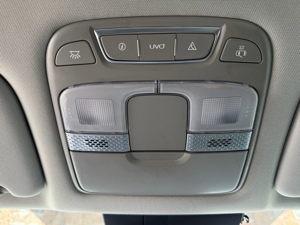 Used 2022 Kia Telluride LX image 22