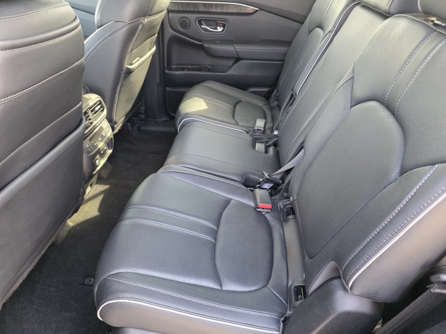 Certified 2024 Honda Pilot Elite image 20