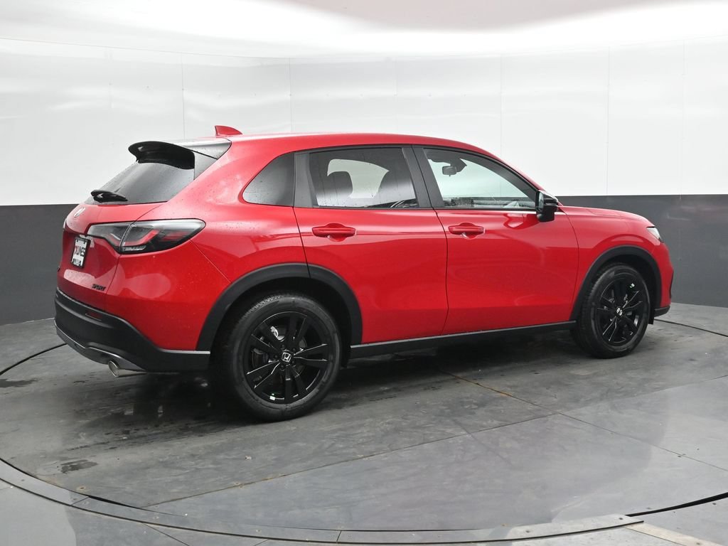 New 2026 Honda HR-V Sport image 2