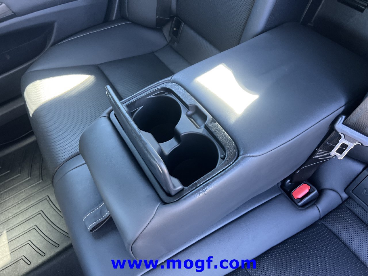 Used 2019 Lexus ES 350 F Sport w/ Accessory Package 2 FWD image 23