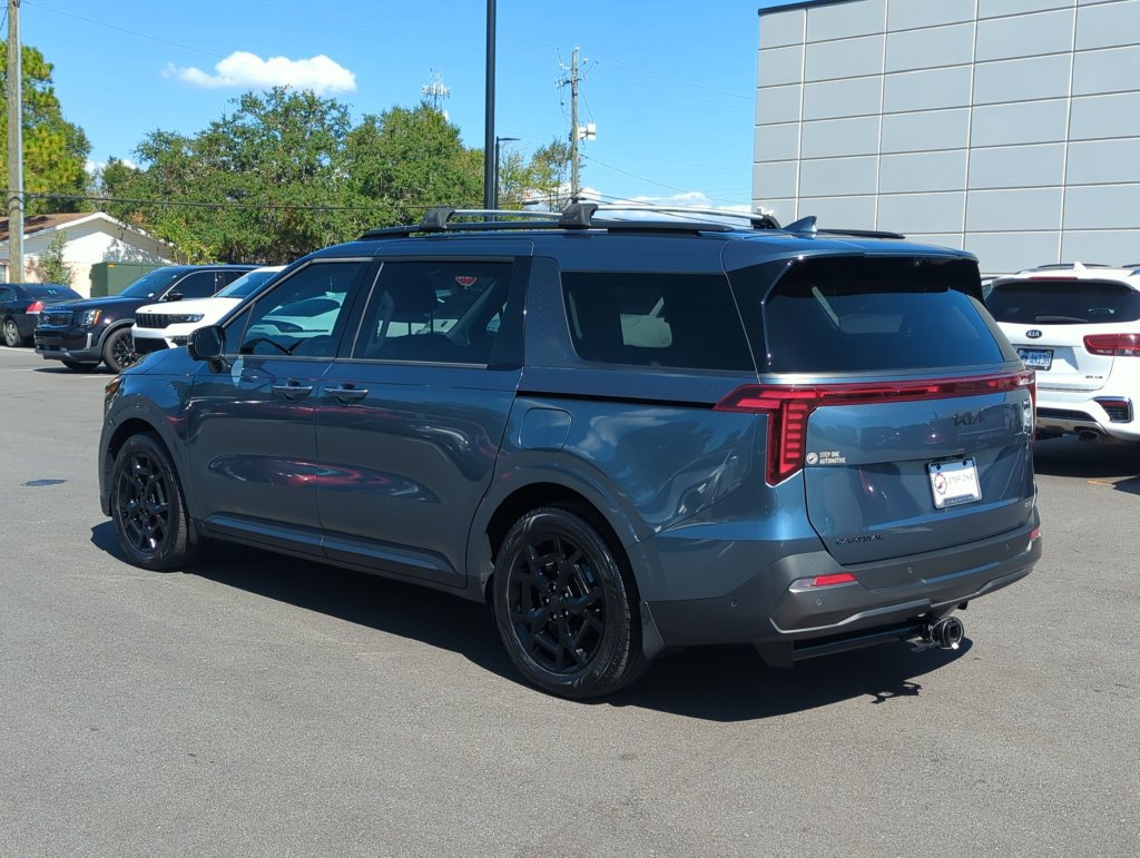 Used 2025 Kia Carnival SX Prestige FWD image 5