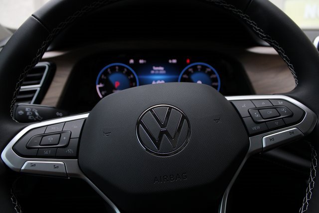 New 2026 Volkswagen Atlas SE image 18