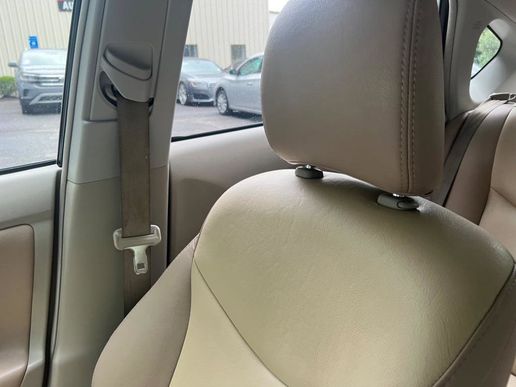 Used 2011 Toyota Prius Two image 27