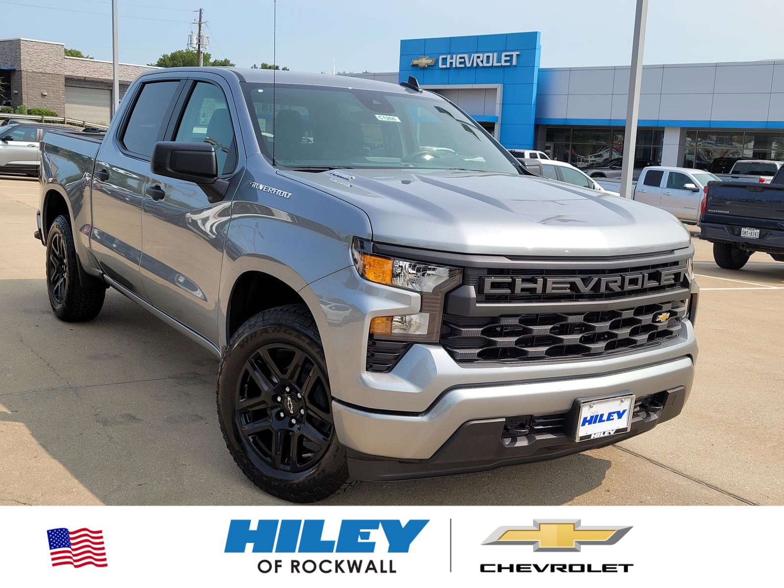 New 2026 Chevrolet Silverado 1500 Custom w/ Turbomax Blackout Package RWD 360° Tour