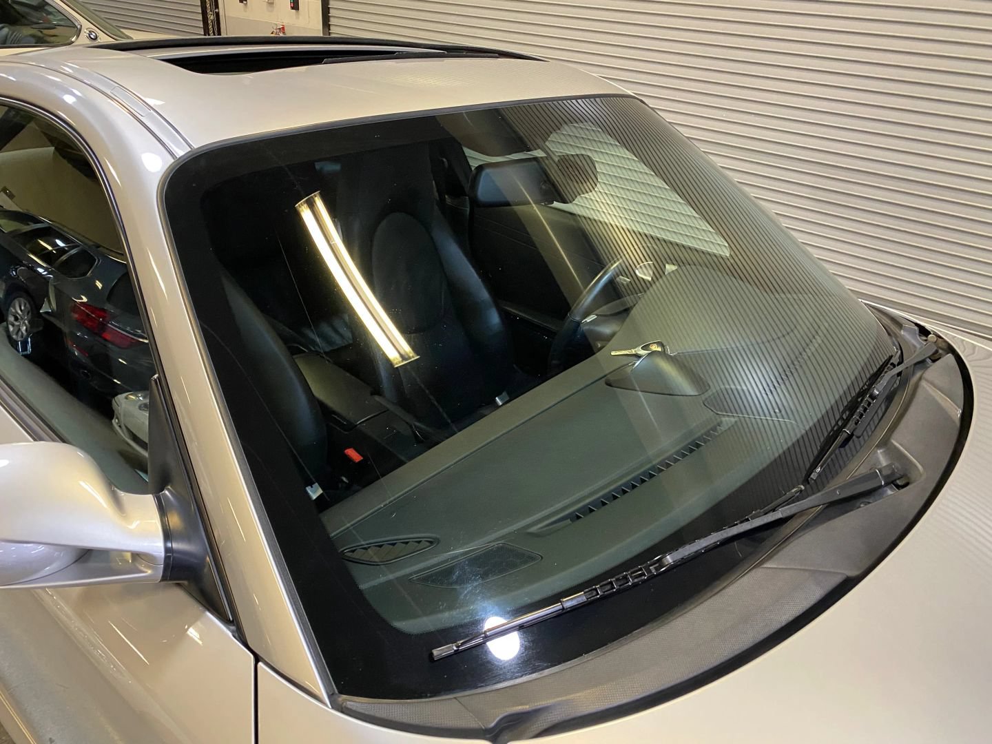 Used 2005 Porsche 911 Carrera RWD image 24