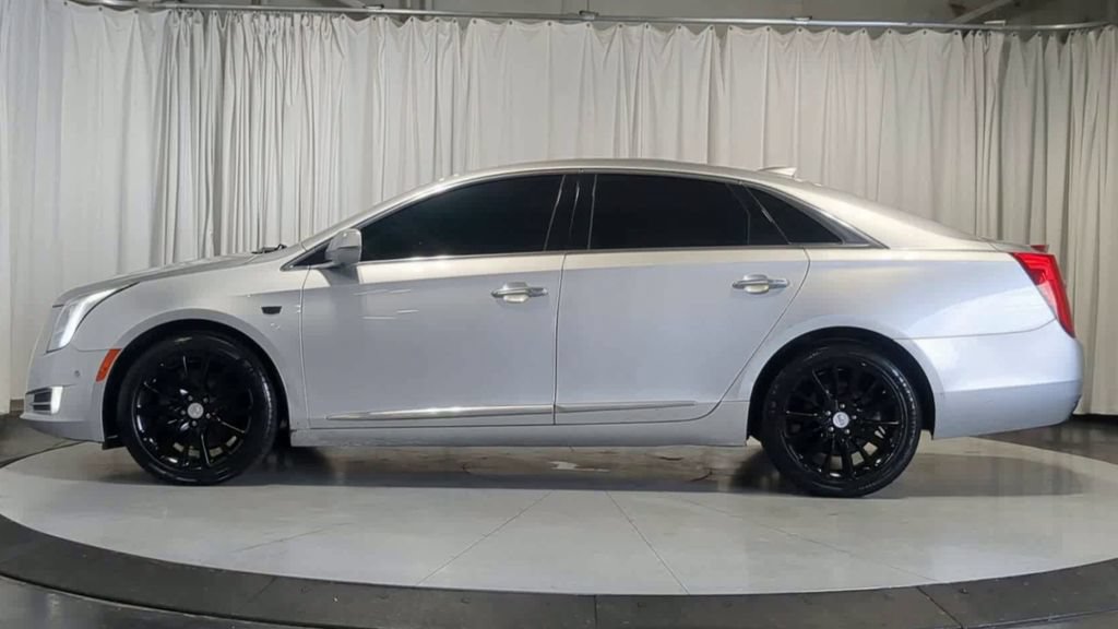 Used 2016 Cadillac XTS Luxury w/ Driver Awareness Package FWD image 6
