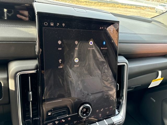 New 2026 GMC Yukon Denali w/ Denali Reserve Package image 9