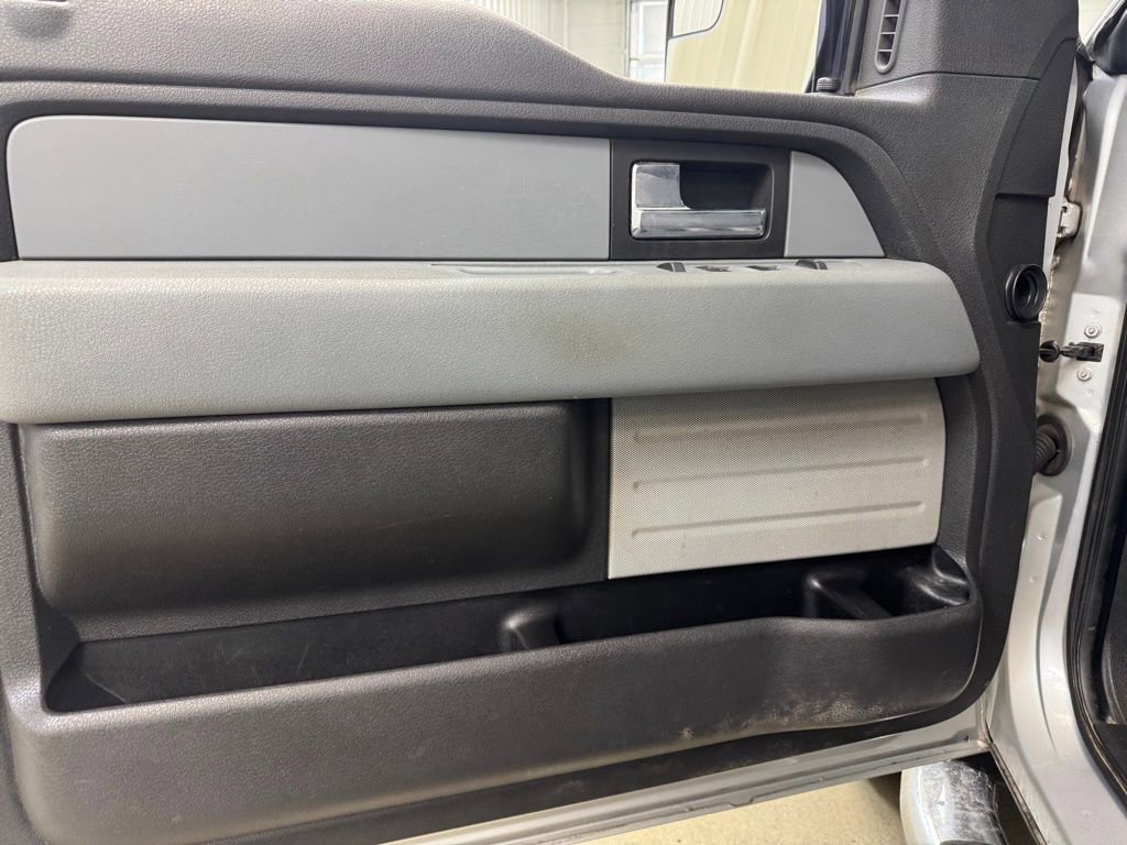 Used 2014 Ford F150 XLT w/ Equipment Group 302A Luxury AWD/4WD image 10