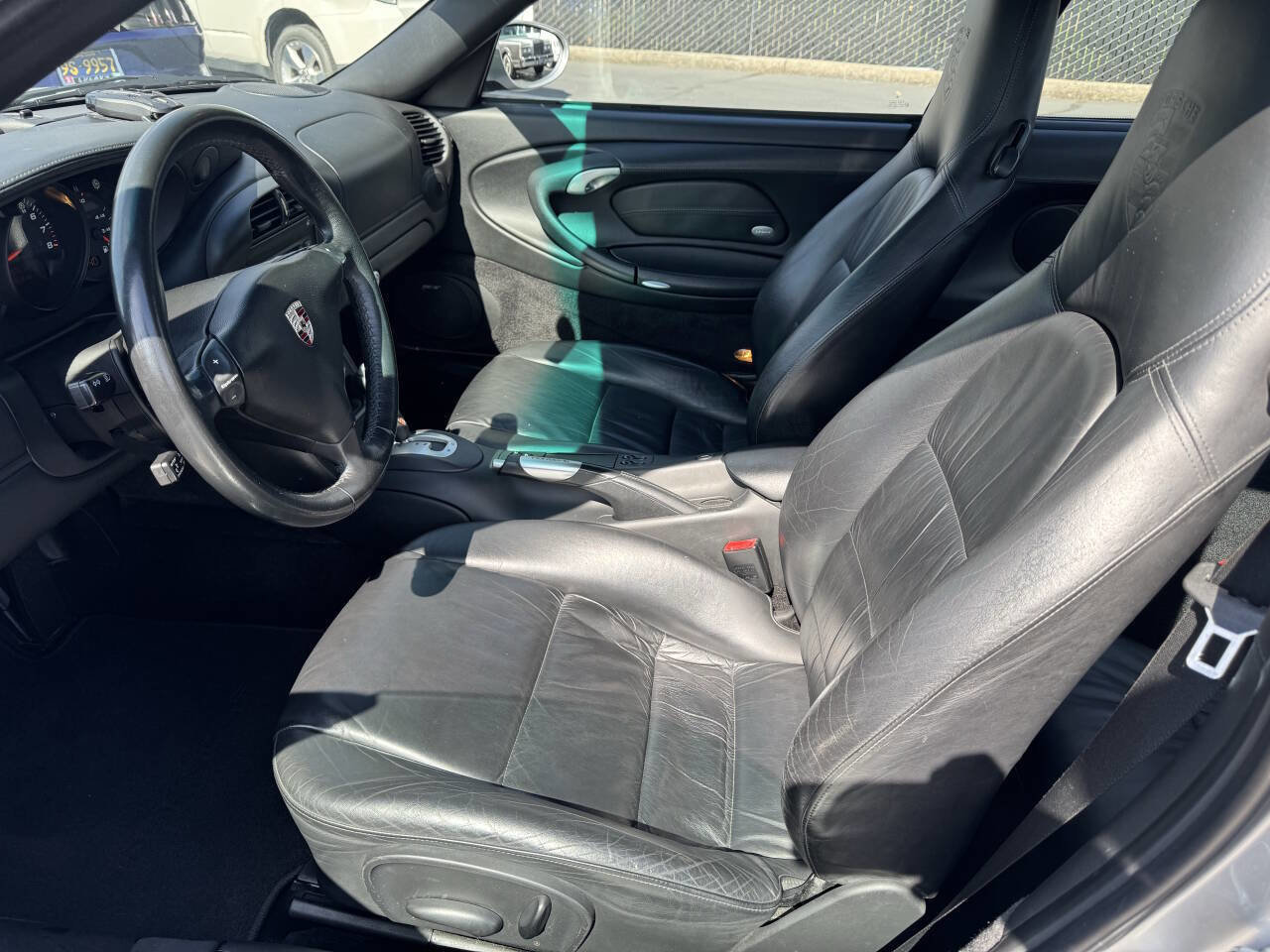 Used 2003 Porsche 911 Carrera image 8