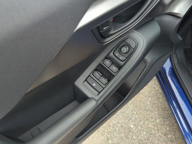Certified 2025 Subaru Impreza 2.0i image 15