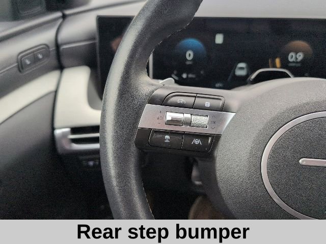 Used 2025 Hyundai Santa Cruz Limited AWD/4WD image 9