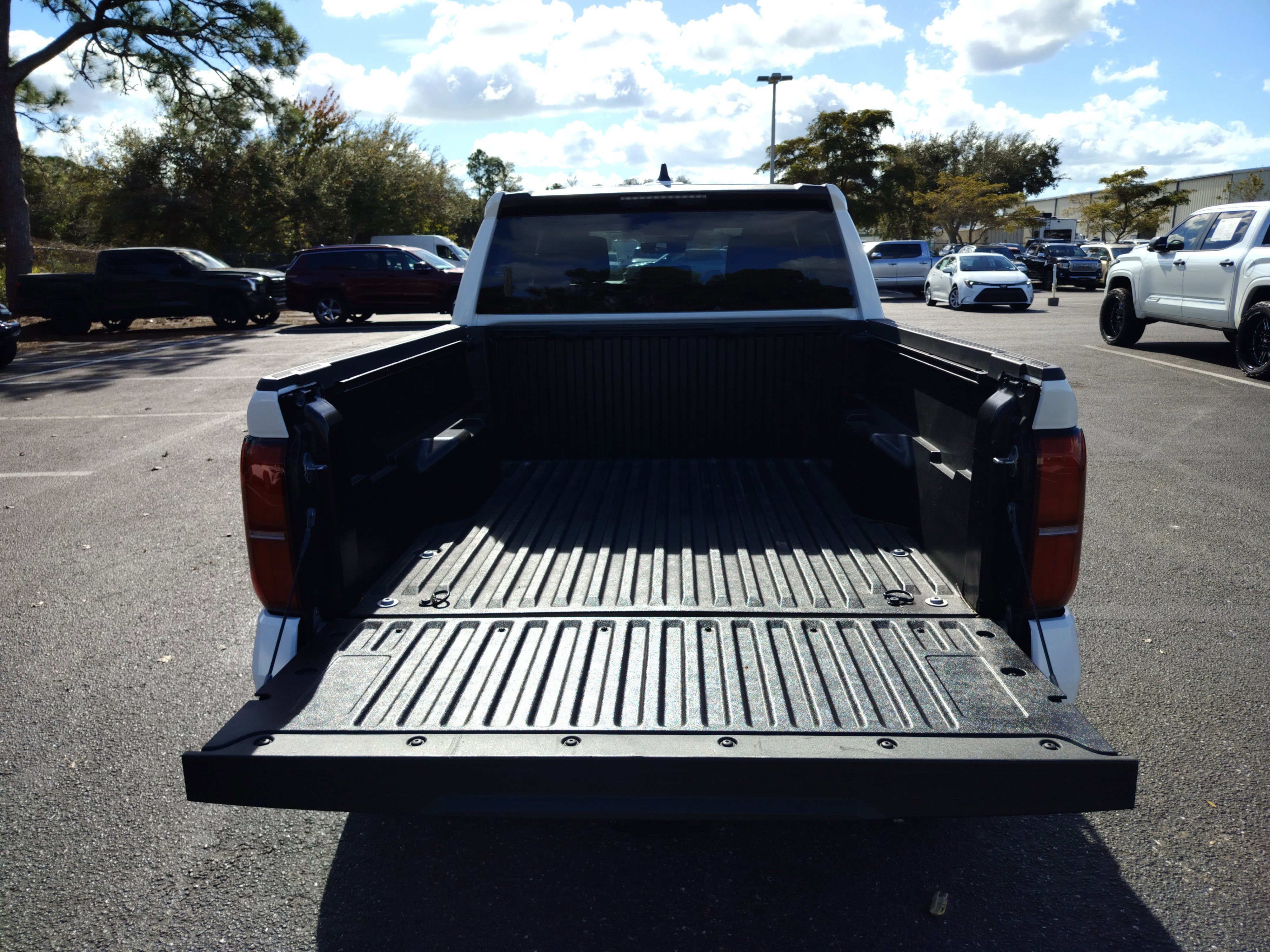 Used 2024 Toyota Tacoma SR5 image 12