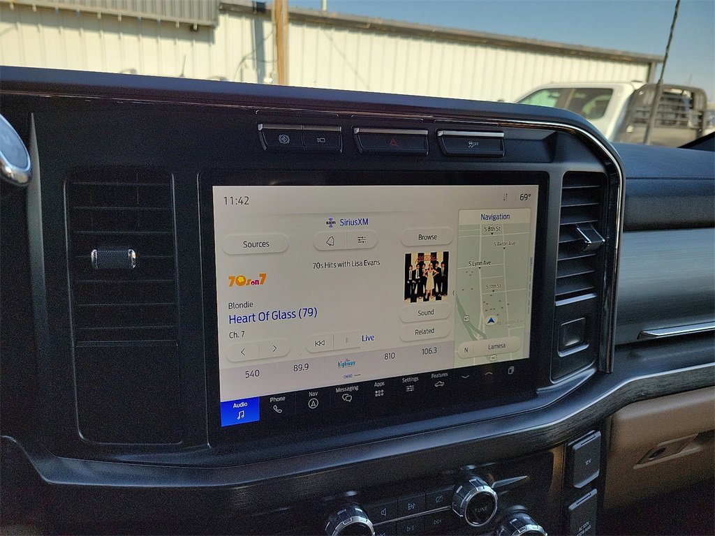 Used 2024 Ford F350 Lariat w/ Camper Package image 21