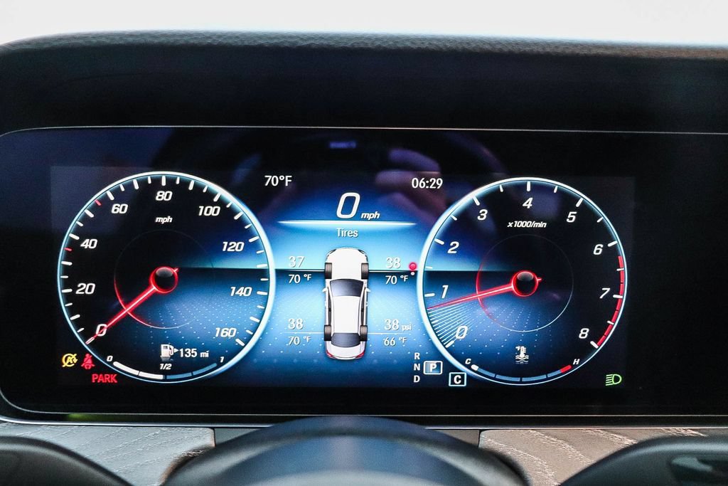 Used 2021 Mercedes-Benz E 350 Sedan image 26