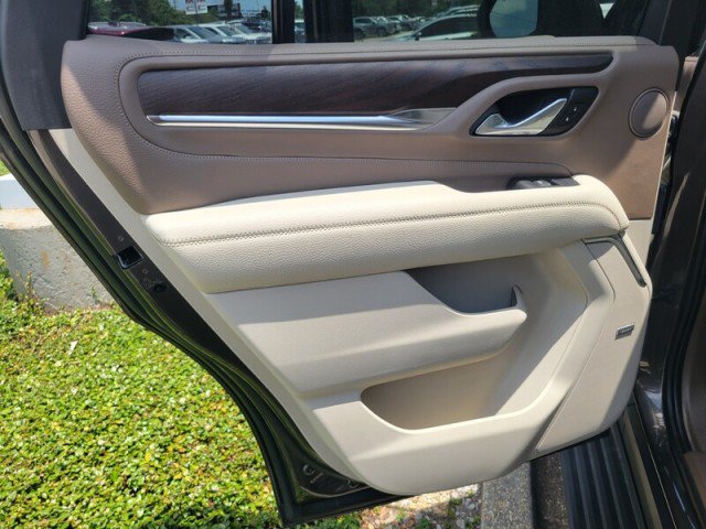 Used 2021 GMC Yukon Denali w/ Denali Premium Package RWD image 30