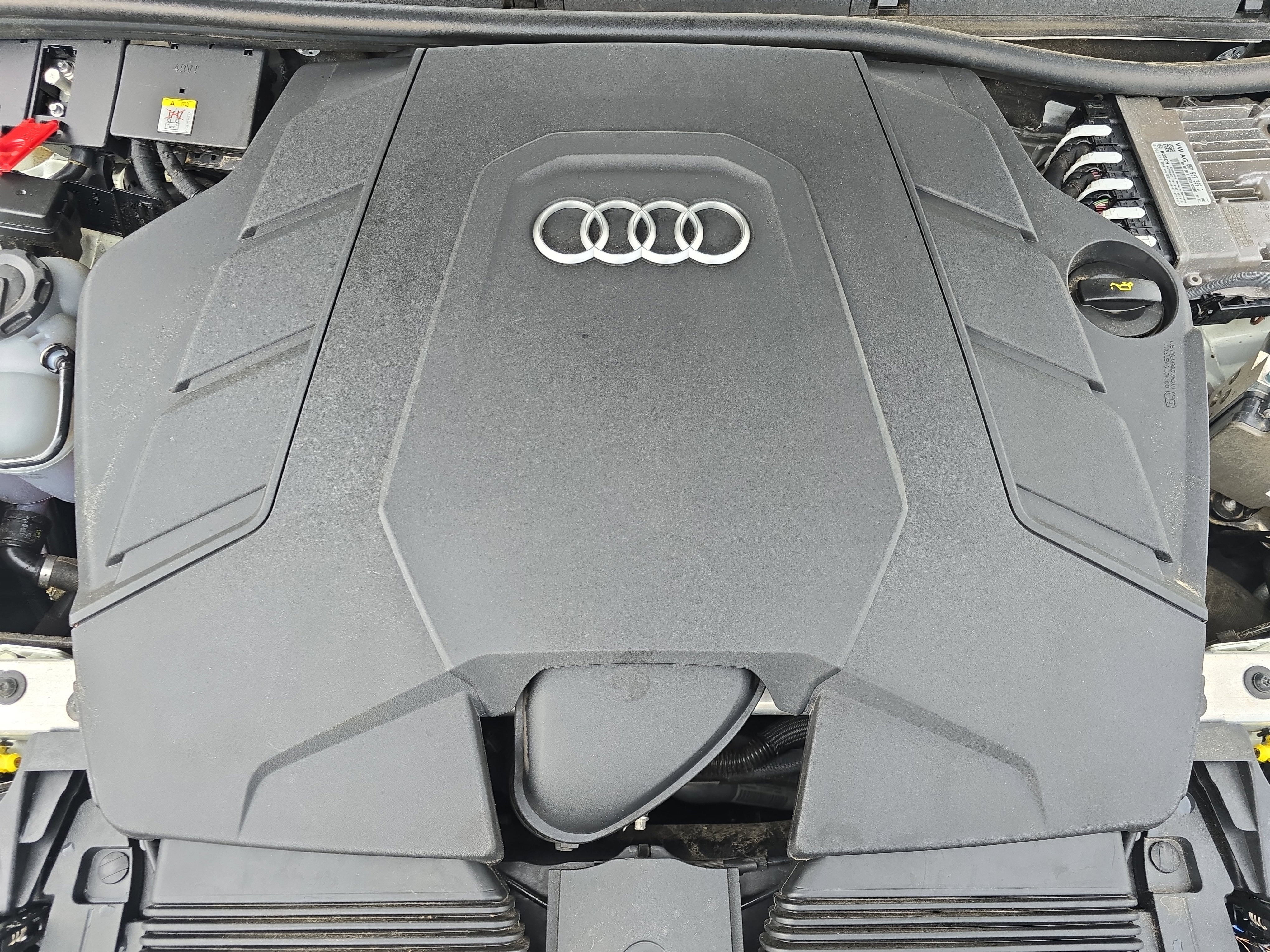 Used 2021 Audi Q7 3.0T Prestige w/ Prestige Package AWD/4WD image 34