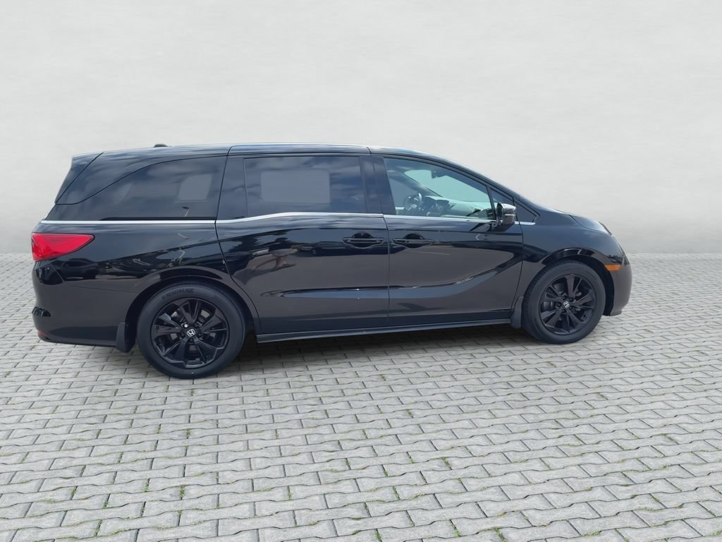 Used 2023 Honda Odyssey Sport image 9