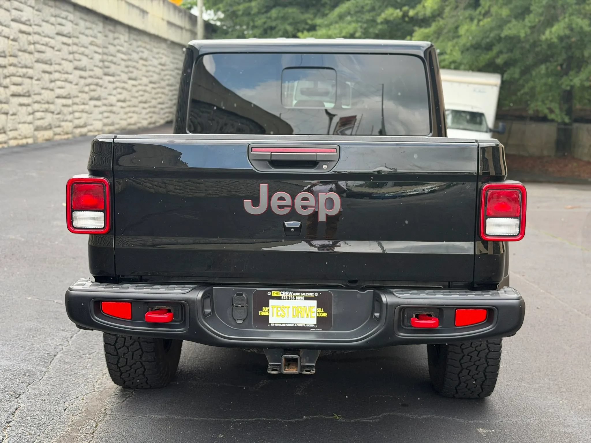 Used 2023 Jeep Gladiator Rubicon w/ Cold Weather Group AWD/4WD image 8