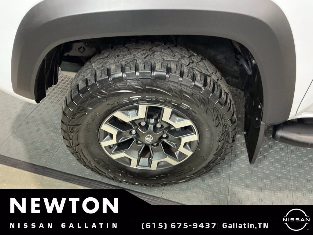 Used 2017 Toyota Tacoma TRD Off-Road w/ Tow Package (A/T) AWD/4WD image 52