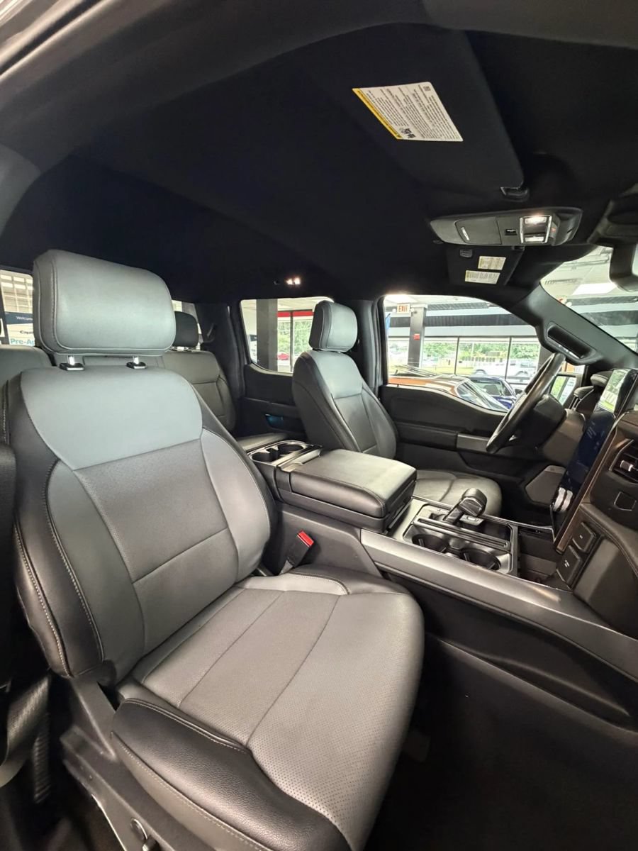 Used 2022 Ford F150 Lightning Lariat AWD/4WD image 22