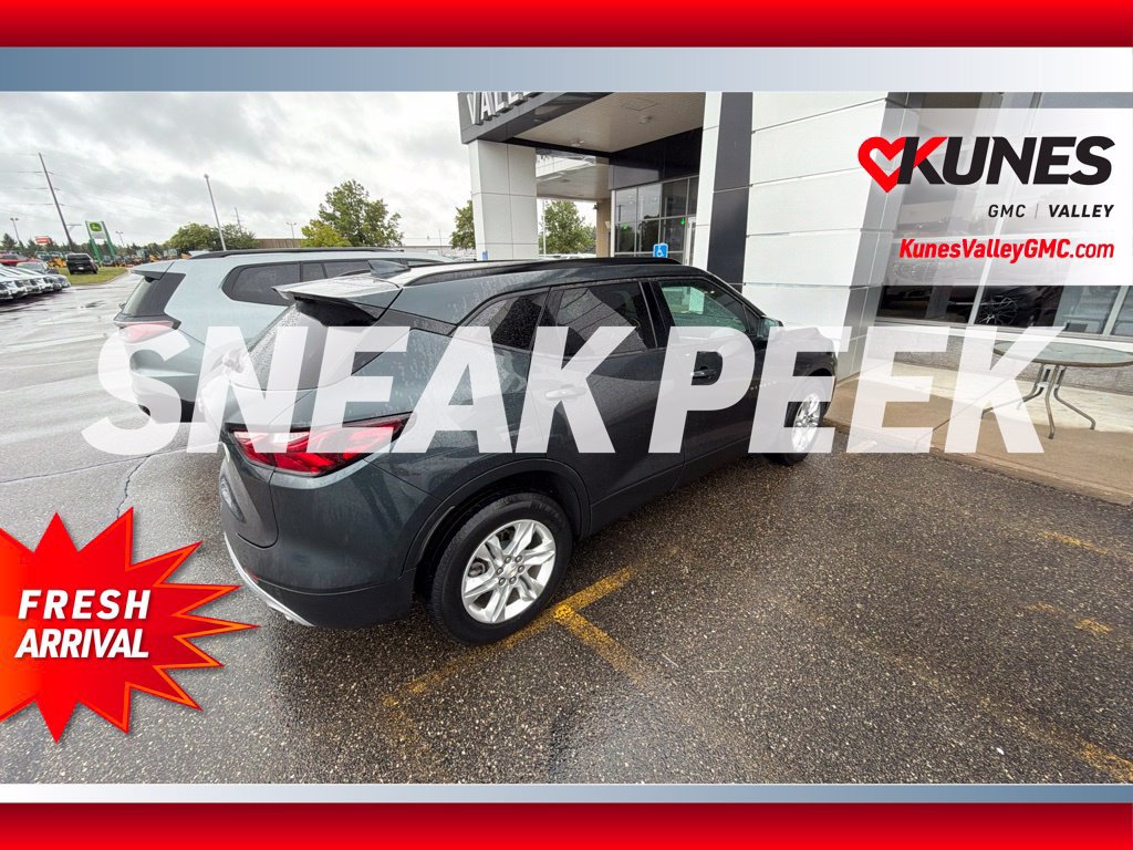 Used 2020 Chevrolet Blazer LT AWD/4WD image 3