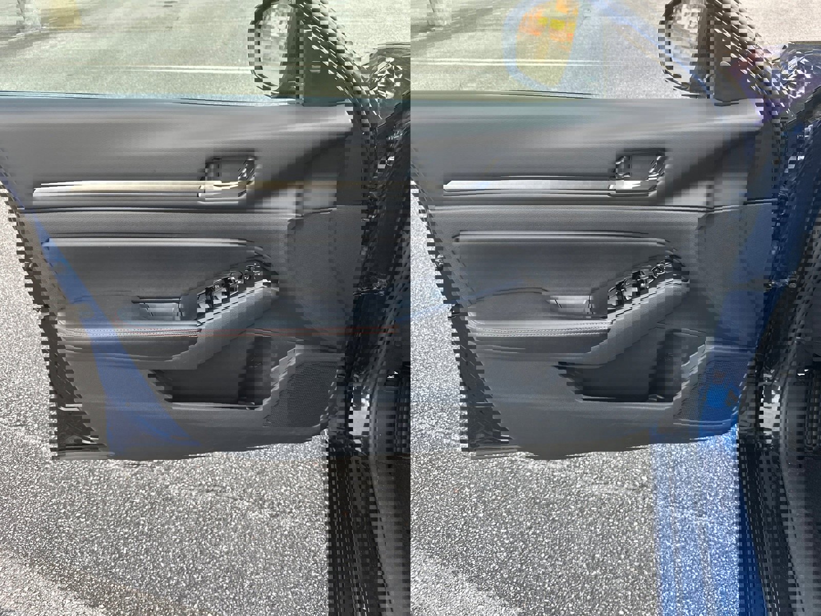 Used 2024 Nissan Altima 2.5 SR image 10