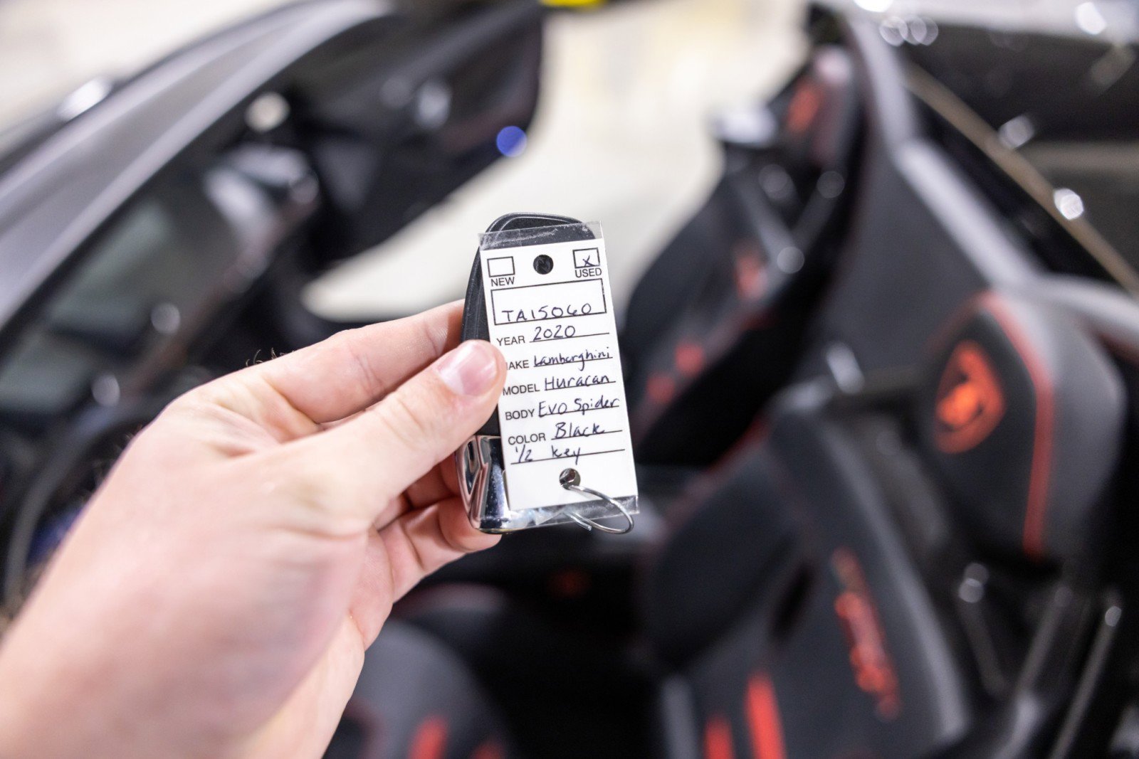 Used 2020 Lamborghini Huracan EVO image 47