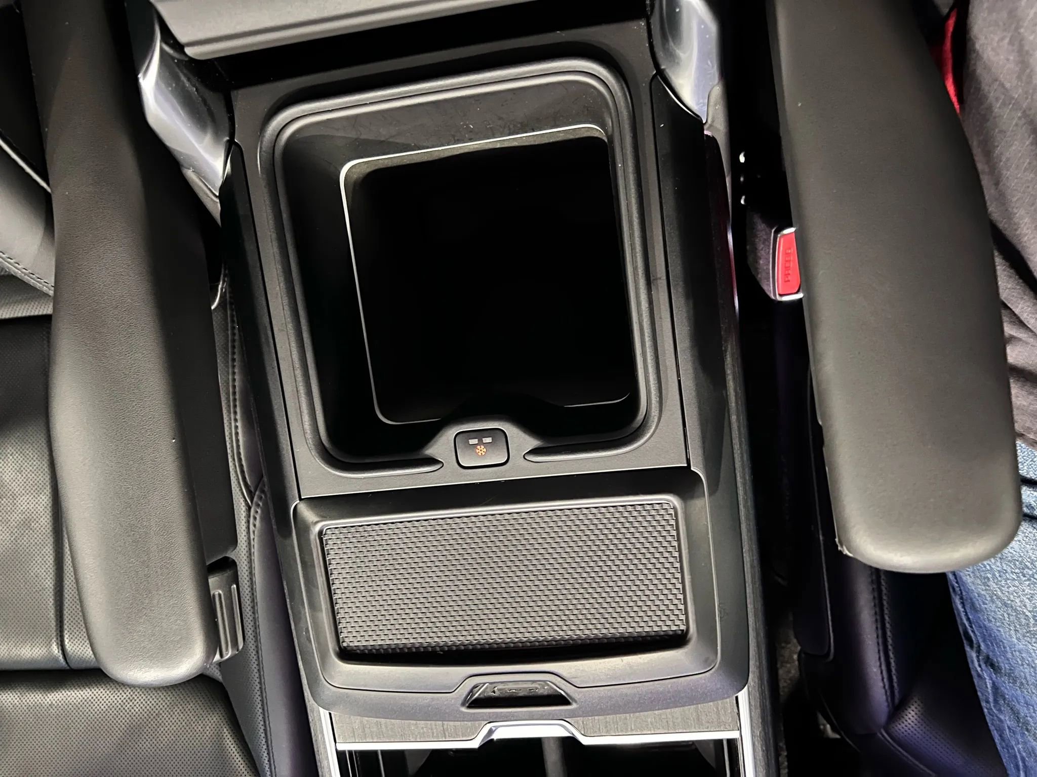 Used 2023 Land Rover Range Rover Long Wheelbase Autobiography image 41